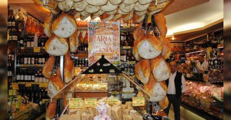 магазин Paciotti Salumeria