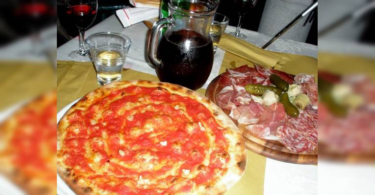 Кафе Accademia Cafe