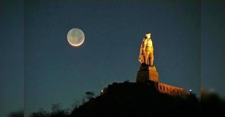 Памятник советскому воину-освободителю (Алёша). Пловдив