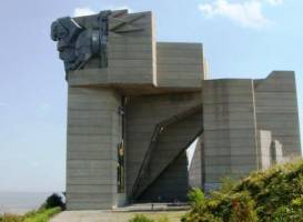 Памятник основателям Болгарского государства