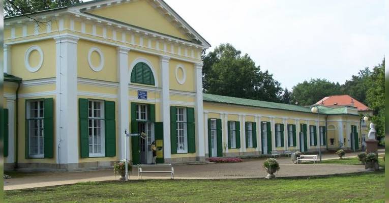 Источник Luční