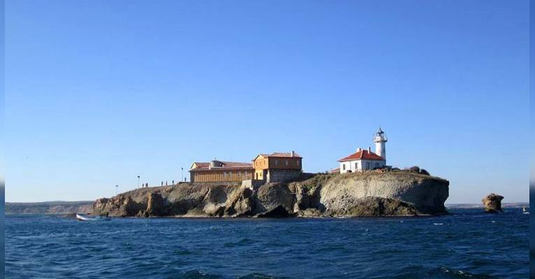 Остров Святой Анастасии. Болгария