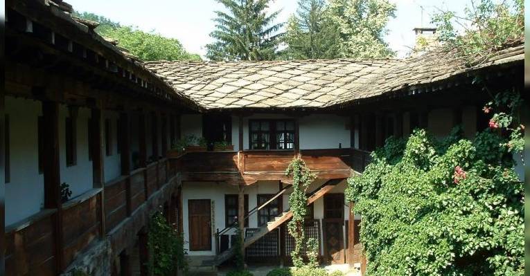 Старая школа. Трявна. Болгария
