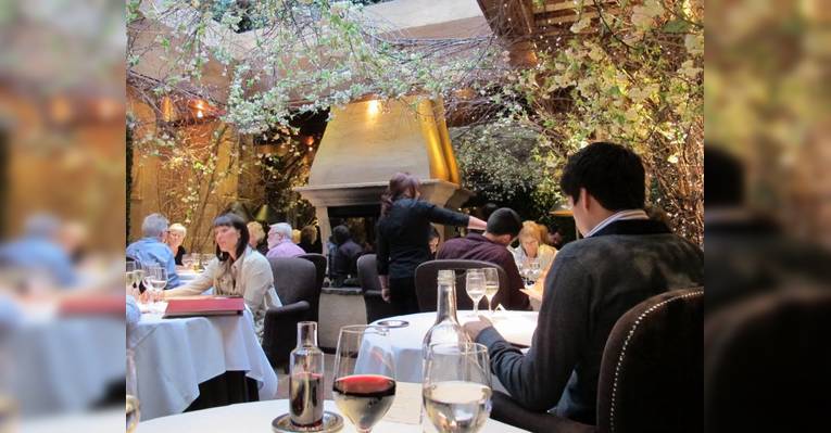 ресторан Clos Maggiore