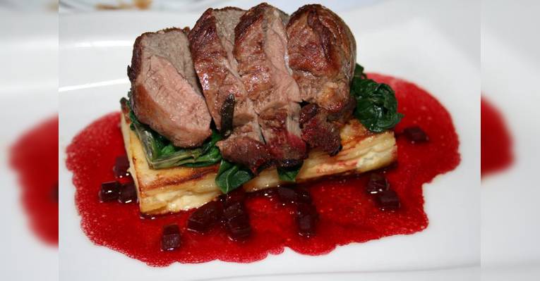 Бар The Blue Door Bistro