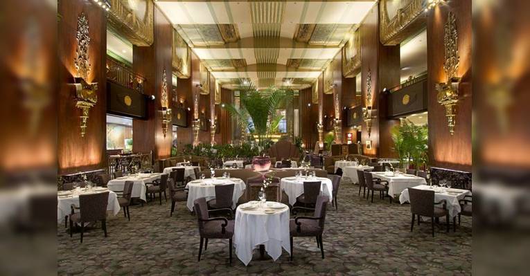 ресторан Palm Court