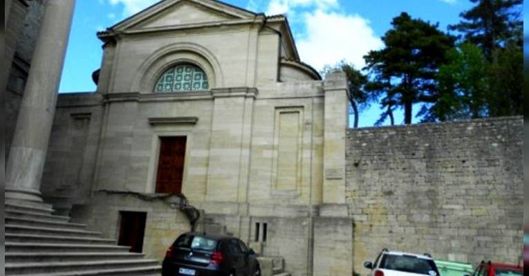 Церковь Святого Петра. Сан-Марино