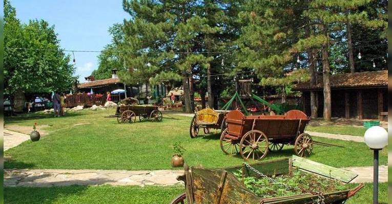 Село Арбанаси. Болгария