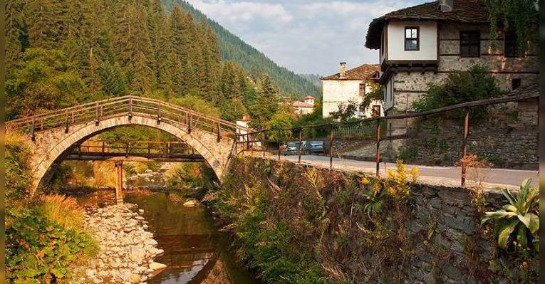 Архитектурный заповедник Село Широка-Лыка. Болгария