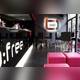B:free cocktail bar