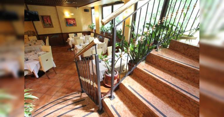 Ristorante Mamma Rosa Osteria Grill