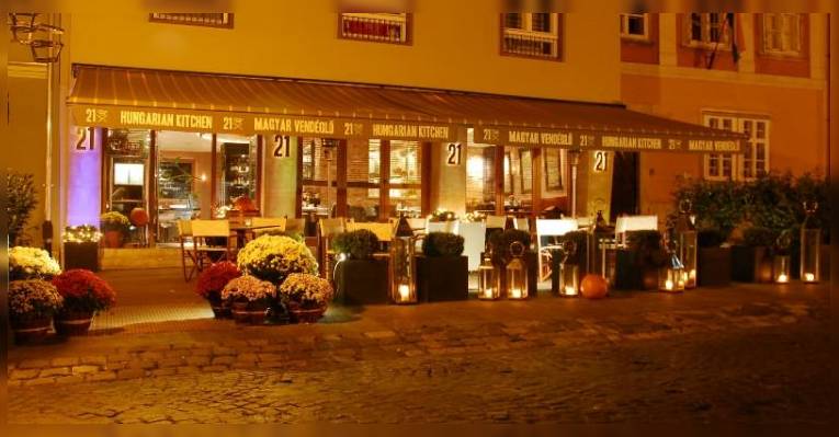 Ресторан Vadrózsa Restaurant
