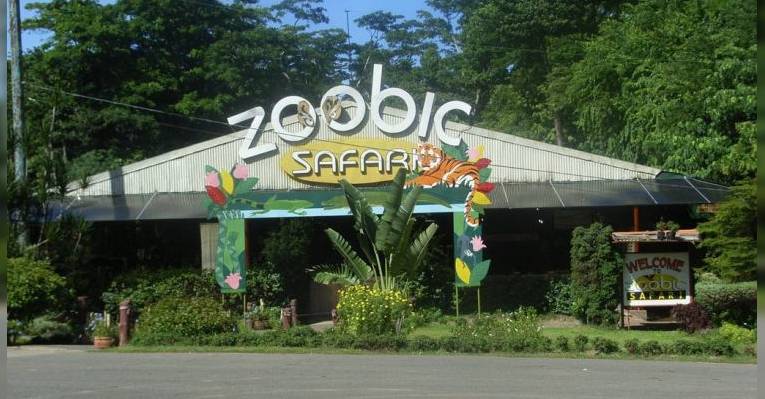 Парк Zoobic Safari