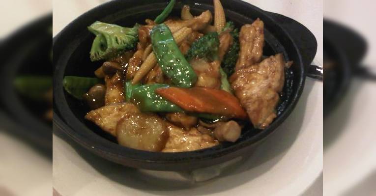 Снимок New Shanghai Restaurant, Бостон