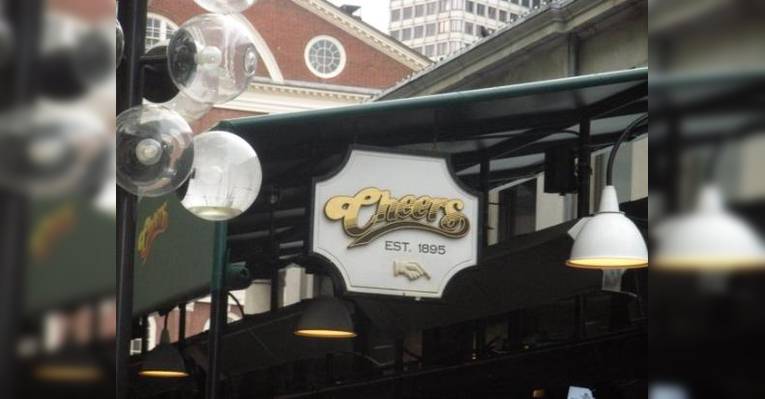 Снимок Cheers--Faneuil Hall, Бостон
