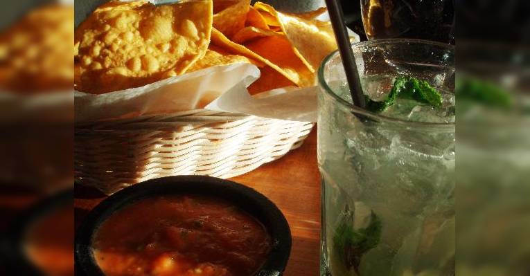 Снимок Ole Mexican Grill, Кембридж