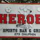 Снимок Heroes Sports Bar & Grille, Мобил