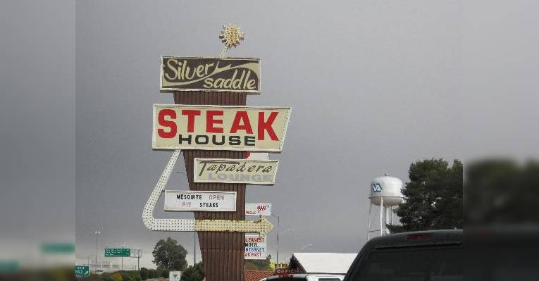 Снимок Silver Saddle Steak House, Тусон