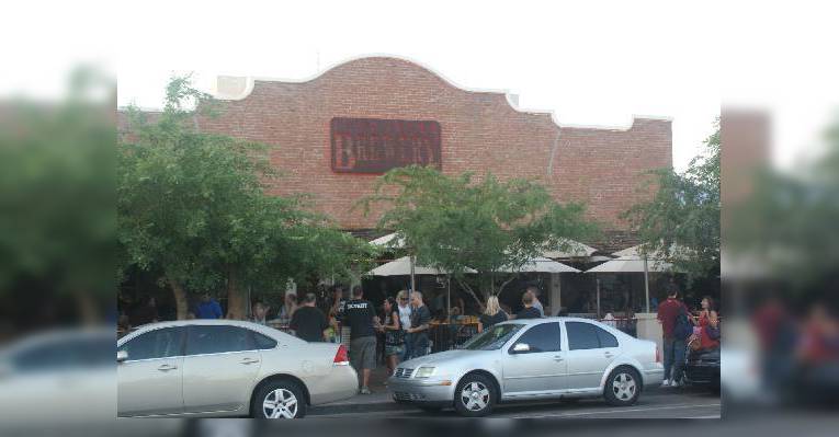 Снимок Four Peaks Restaurant, Темпе
