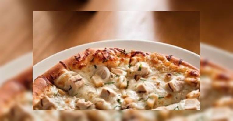 Снимок California Pizza Kitchen, Плизантон