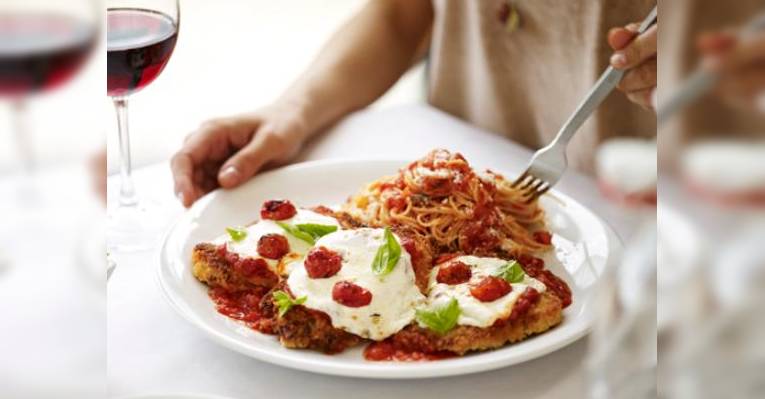 Снимок Romano's Macaroni Grill, Cerritos
