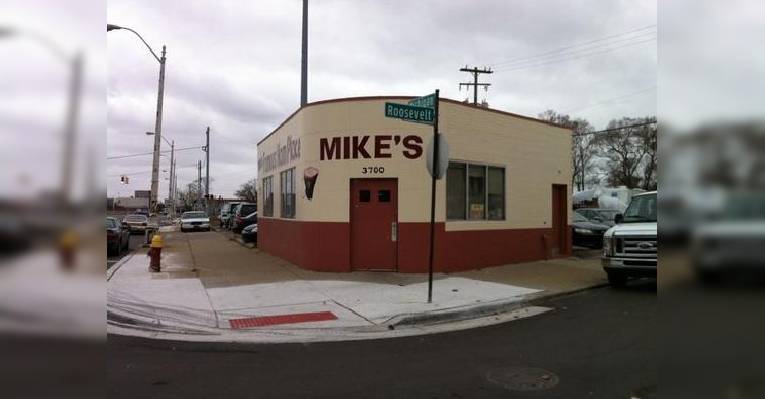 Снимок Mike's Famous Ham Place, Детройт