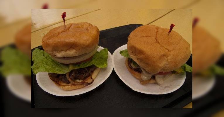 Снимок Burger Queen, Провинстаун