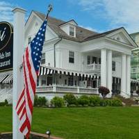 Peter Shields Inn & Restaurant