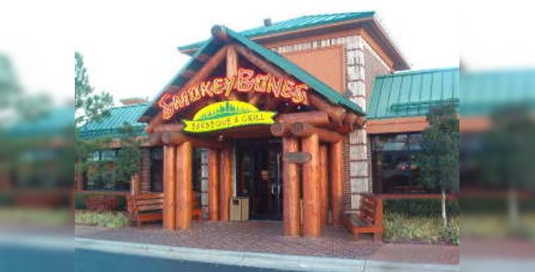 Снимок Smokey Bones BBQ, Шарлотт