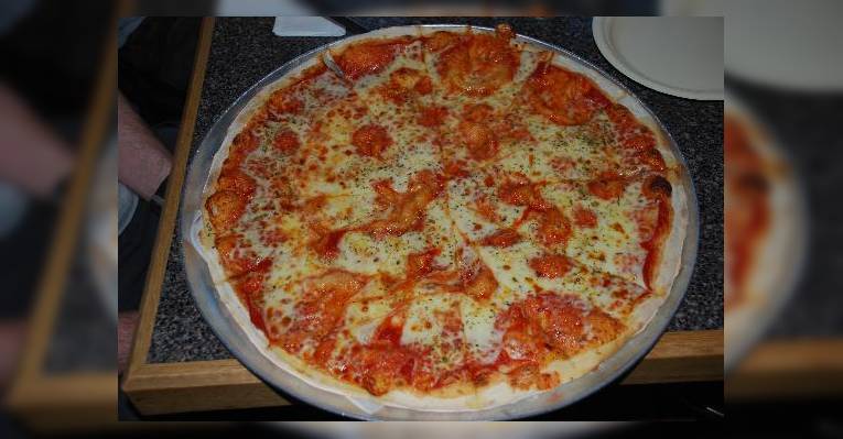Снимок Rosalie's Pizza, Бар-Харбор