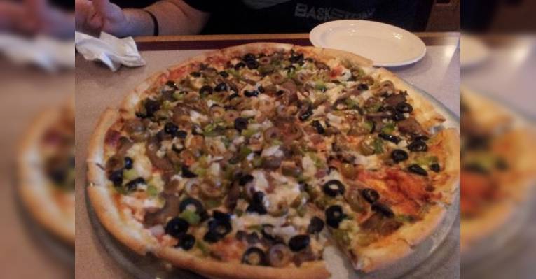 Снимок Pizza Village, Лафайет