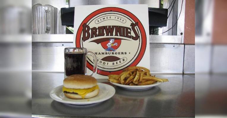 Снимок Brownie's Hamburger Stand, Талса