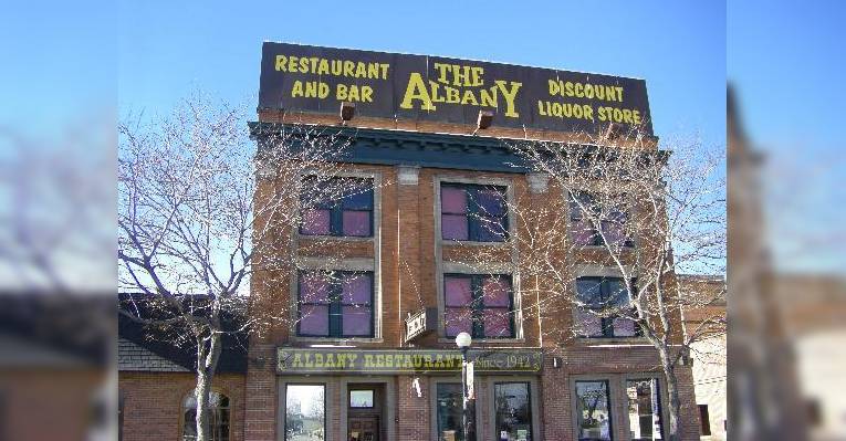Снимок The Albany Restaurant, Bar & Liquormart, Шайенн
