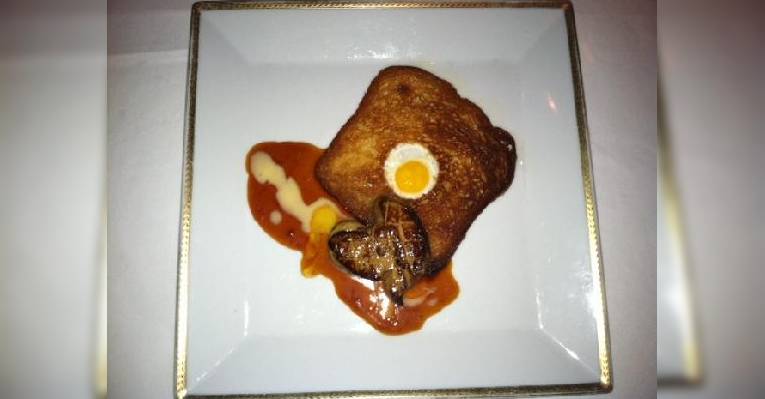 Снимок Charleston Restaurant, Балтимор