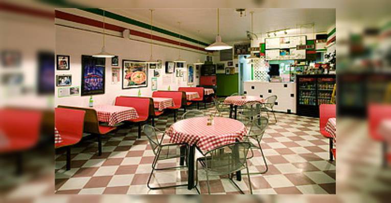 Снимок Giovanni's Pizza, Альбукерке