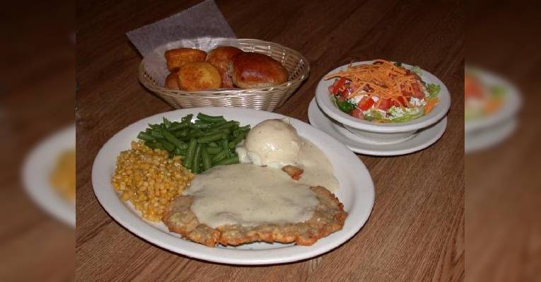 Снимок Poor Richard's Cafe, Плано