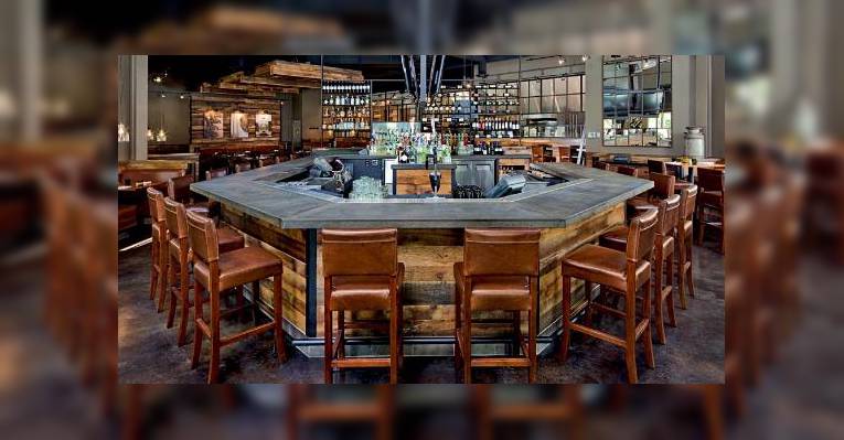 Снимок Wolfgang Puck Express - Terminal 7, LAX, Лос-Анджелес