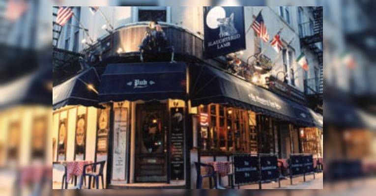 Снимок Slaughtered Lamb Pub, Нью-Йорк