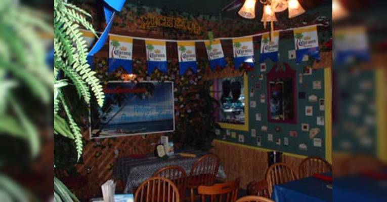 Снимок Paradise Island Grille, Трежер-Айланд