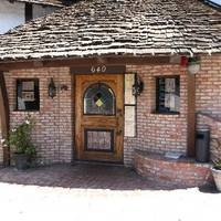 O'Sullivans Irish Pub & Restaurant