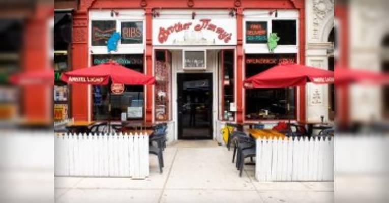 Снимок Brother Jimmy's - Amsterdam Ave., Нью-Йорк
