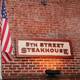 Снимок 5th Street Steak House, Chico