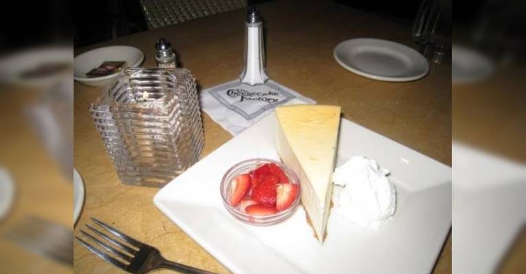 Снимок The Cheesecake Factory, Пало-Альто