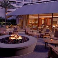 Six Park Grill
