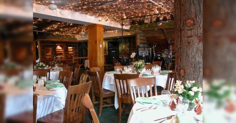 Снимок The Cabin Grill at Northwoods Inn, Лейк-Плэсид