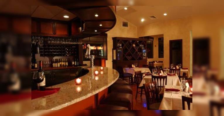 Снимок Truffles Grille & Wine Bar, Milford