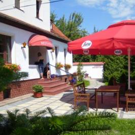Bialy Dom Restaurant