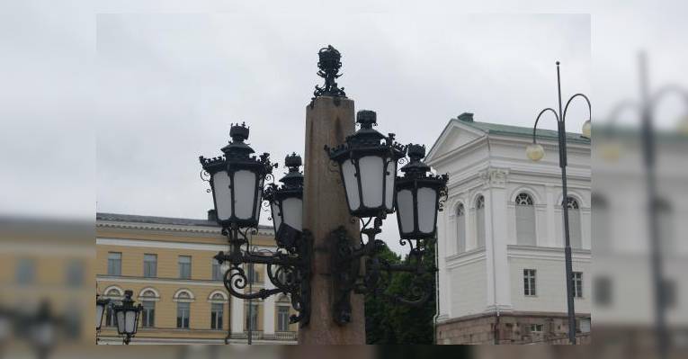 Senaatinto, Хельсинки