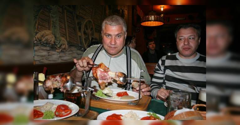 Колено вепрево что надо!