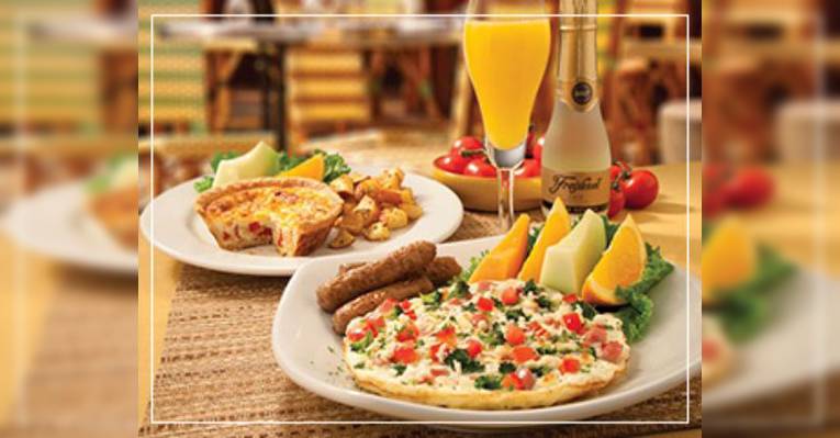 Снимок Mimi's Cafe Bakersfield, Бейкерсфилд